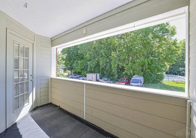 2nd image of 6714 Washington Cir, Franklin, OH 45005