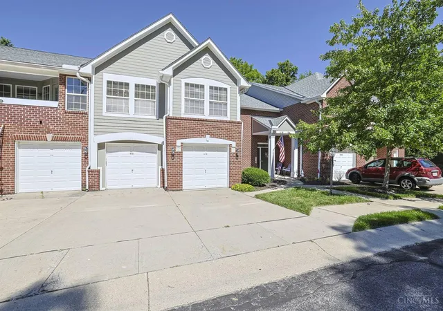 2nd image of 6714 Washington Cir, Franklin, OH 45005 | MLS# 1881642