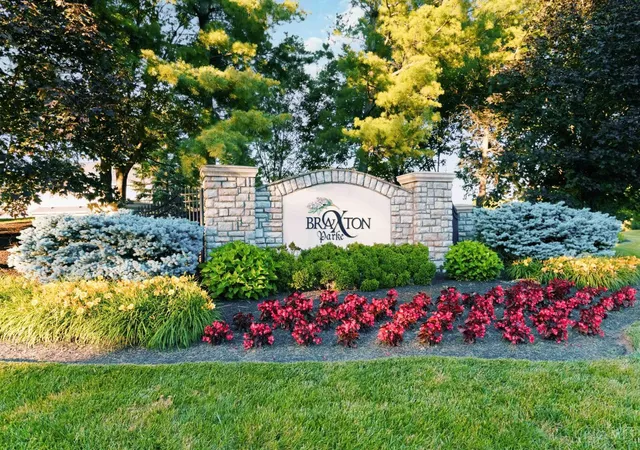 2nd image of 1232 Villa Parke, Amelia, OH 45102