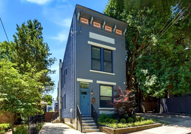 Single family home for sale at 951 Parkside Pl, Cincinnati, OH 45202 | MLS# 1881678