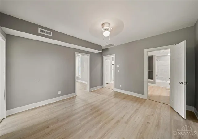 5th image of 371 S Charity St, Bethel, OH 45106 | MLS# 1881789