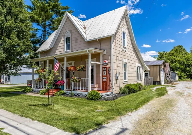 Homes for sale in Pleasant Plain, OH | 10070 Route 132, Pleasant Plain, OH 45162 | MLS# 1881767