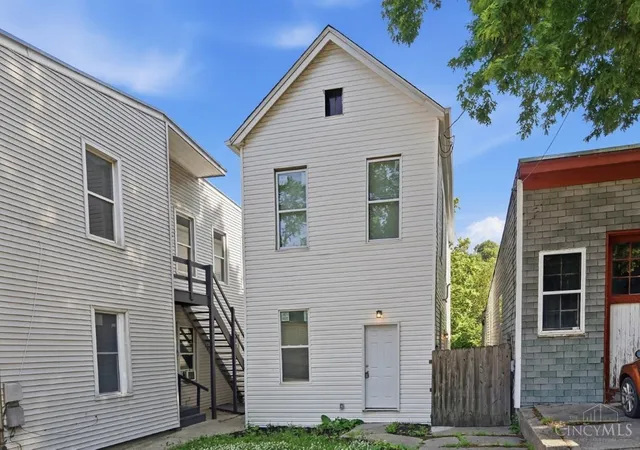 Homes for sale in Cincinnati, OH | 634 Tafel St, Cincinnati, OH 45225 | MLS# 1880359