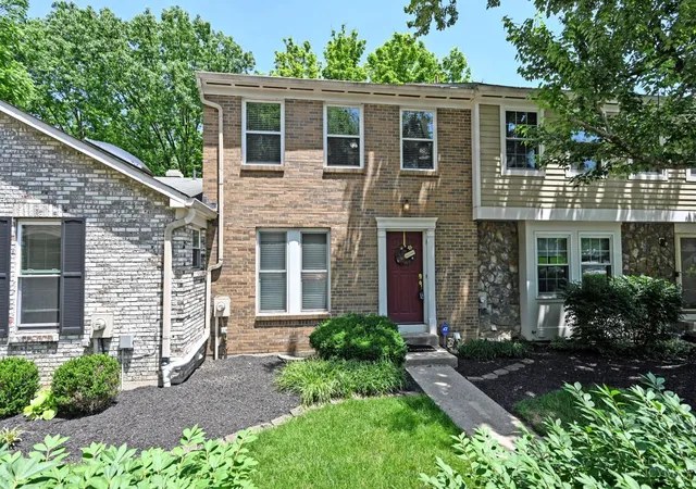 Homes for sale in Loveland, OH | 2012 Stratford Ct #63, Loveland, OH 45140 | MLS# 1881832