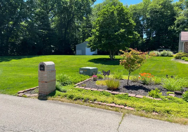Homes for sale in Batavia Twp, OH | 3333 Meadow Green Ct, Batavia Twp, OH 45102 | MLS# 1881823
