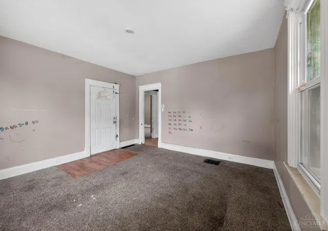 4th image of 3845 Olivette Ave, Cincinnati, OH 45211 | MLS# 1880300