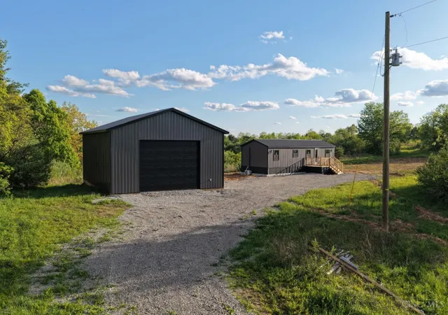 5th image of 135 Union Hill Rd, Franklin Twp, OH 45660 | MLS# 1881875