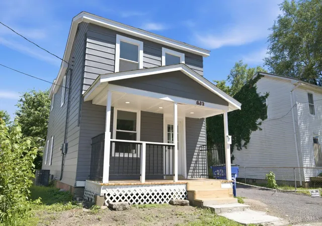 Homes for sale in Hamilton, OH | 532 N Sixth St, Hamilton, OH 45011 | MLS# 1881836