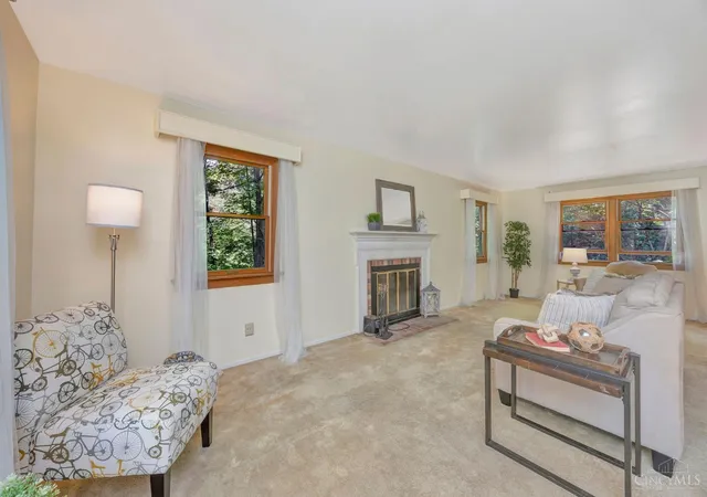 Homes for sale in Oxford Twp, OH | 5308 Hillcrest Dr, Oxford Twp, OH 45056 | MLS# 1881893