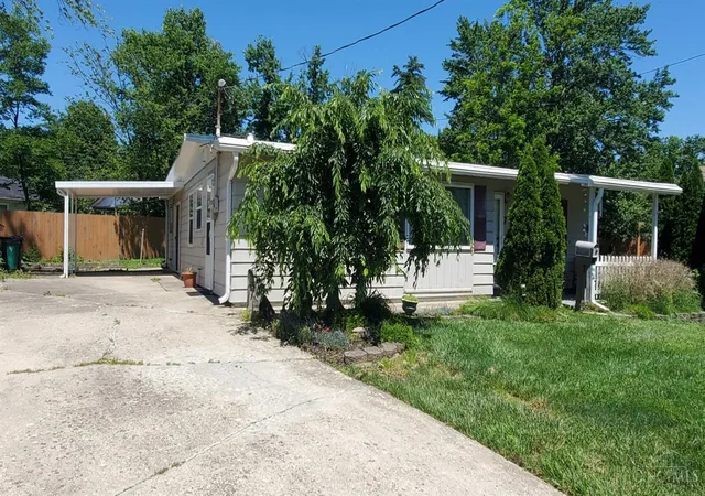 Homes for sale in Loveland, OH | 7 Apache Ct, Loveland, OH 45140 | MLS# 1881608