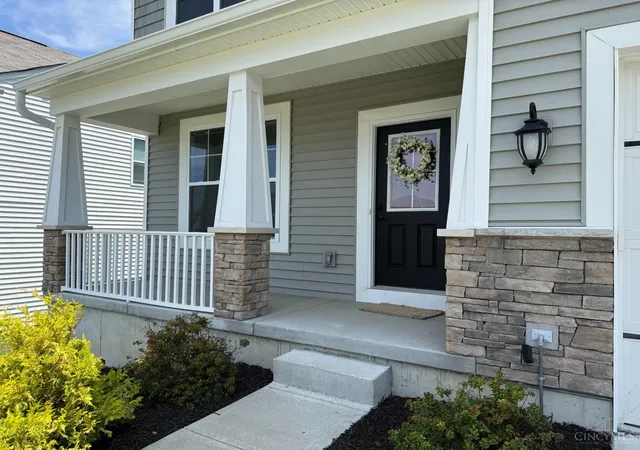 Homes for sale in Union Twp, OH | 5186 Center View Dr, Union Twp, OH 45150 | MLS# 1881635