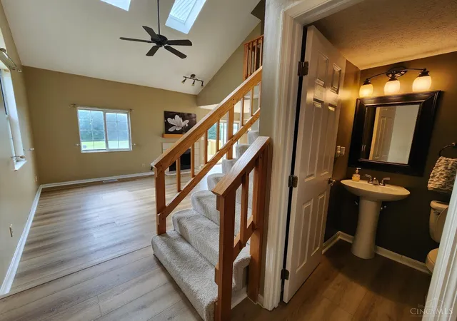 5th image of 5194 Bay Pointe Dr, Mason, OH 45040 | MLS# 1881937