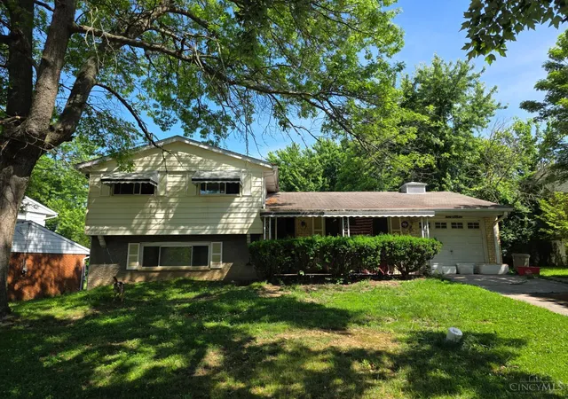 Homes for sale in Forest Park, OH | 926 Goodhue, Forest Park, OH 45240 | MLS# 1881942
