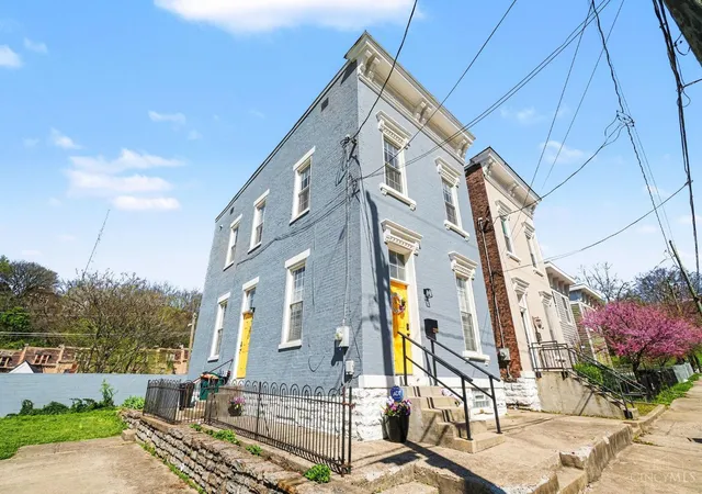 Homes for sale in Cincinnati, OH | 2277 Loth St, Cincinnati, OH 45219 | MLS# 1882015
