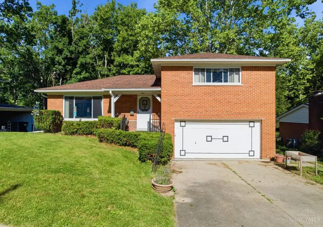 1st image of 331 N Ash St, Tate Twp, OH 45106 | MLS# 1882003