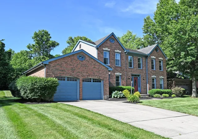 Homes for sale in Cincinnati, OH | 7463 Kingston Hill Ct, Cincinnati, OH 45255 | MLS# 1882024