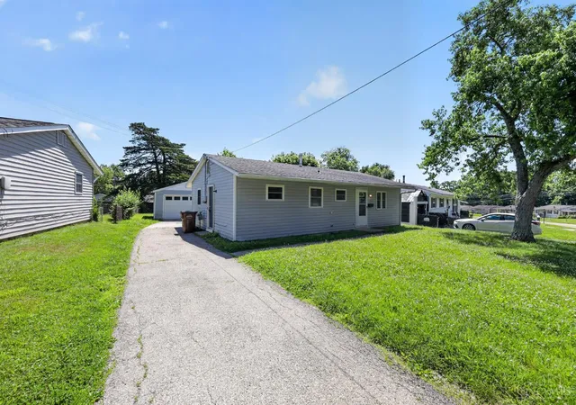 2nd image of 2642 Ontario St, Cincinnati, OH 45231 | MLS# 1879503