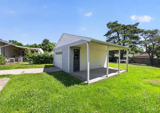 3rd image of 2642 Ontario St, Cincinnati, OH 45231 | MLS# 1879503