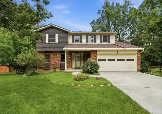 Homes for sale in Loveland, OH | 6272 Ryan Circle, Loveland, OH 45140 | MLS# 1881966
