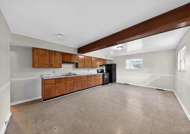 3rd image of 7761 Pippin Rd, Cincinnati, OH 45239 | MLS# 1881466