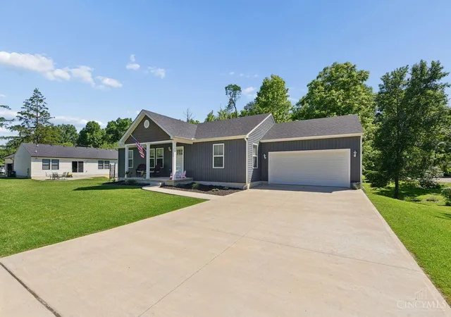 Homes for sale in Batavia, OH | 1249 Traction Rd, Batavia, OH 45103 | MLS# 1882074