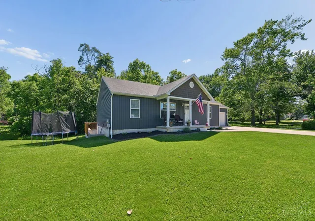 Homes for sale in Batavia, OH | 1249 Traction Rd, Batavia, OH 45103 | MLS# 1882074
