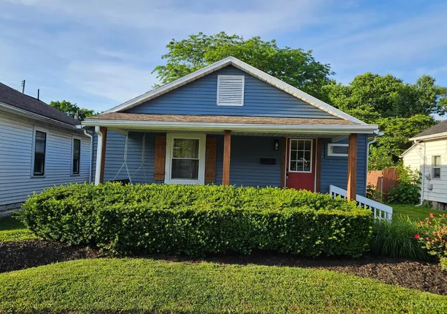 Homes for sale in Franklin, OH | 7 Brown St, Franklin, OH 45005 | MLS# 1882098