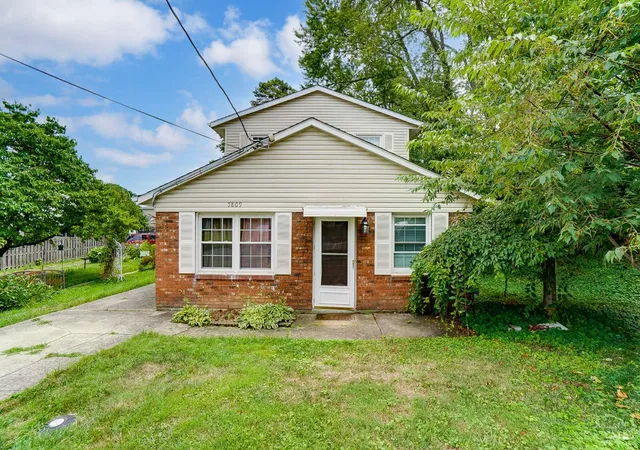 1st image of 5809 Elder St, Fairfax, OH 45227 | MLS# 1882102