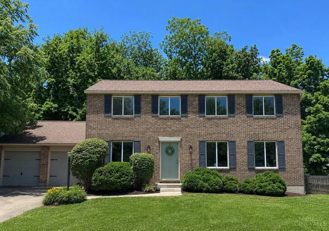 Homes for sale in Maineville, OH | 7969 Saddleback Pl, Maineville, OH 45039 | MLS# 1880064
