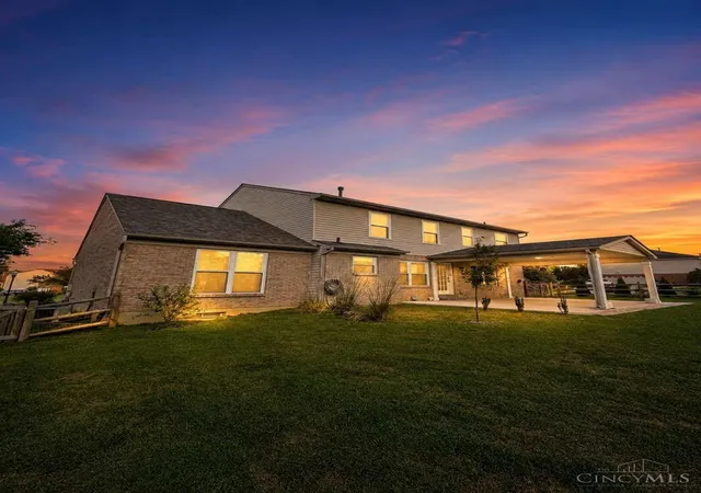 Photo 2 of Sale Pending at 6418 Lakota Trl Dr, West Chester, OH 45069 | MLS# 1882154 | Listing updated on 2026-08-25