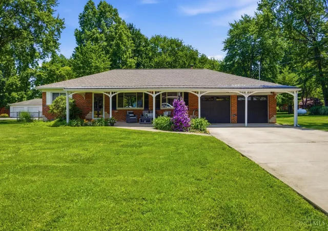 Homes for sale in Pierce Twp, OH | 3722 Maplewood Dr, Pierce Twp, OH 45102 | MLS# 1882226