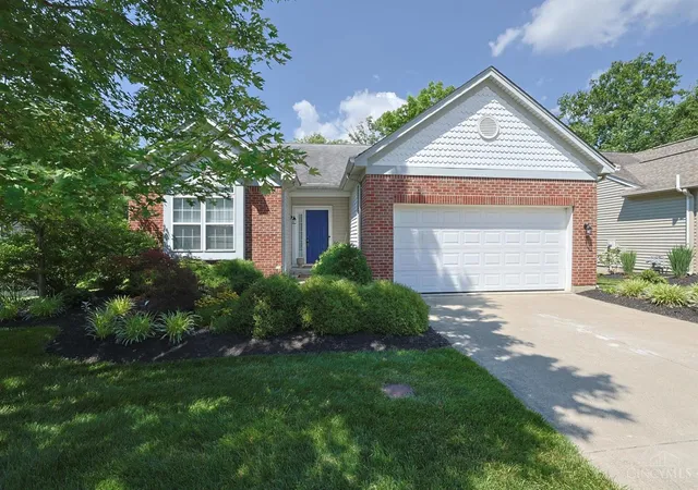 Homes for sale in Loveland, OH | 531 County Down Ln, Loveland, OH 45140 | MLS# 1881342