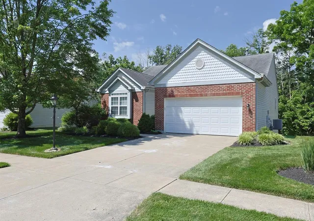 Homes for sale in Loveland, OH | 531 County Down Ln, Loveland, OH 45140 | MLS# 1881342