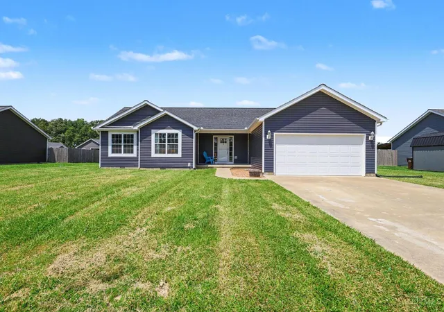 Homes for sale in Mt Orab, OH | 107 Toms Turnaround, Mt Orab, OH 45154 | MLS# 1882078