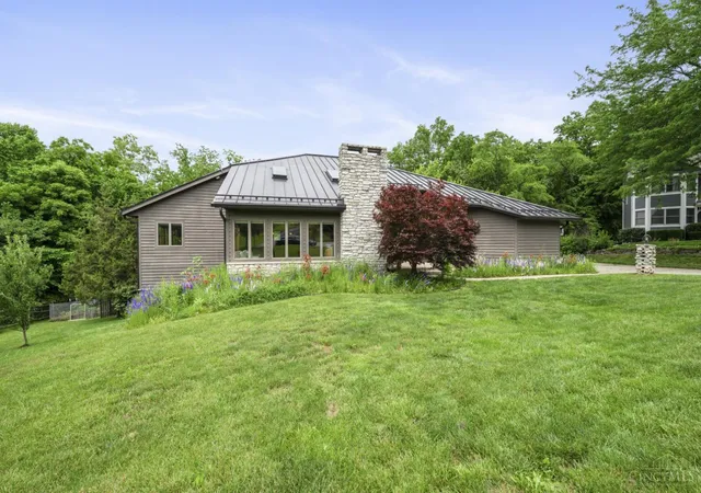 Homes for sale in West Chester, OH | 7395 Desert Springs Ct, West Chester, OH 45069 | MLS# 1882012