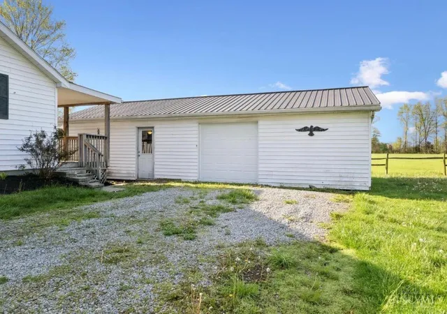 Homes for sale in Mount Orab, OH | 220 Greenbush Rd, Mount Orab, OH 45154 | MLS# 1882138
