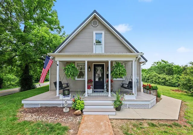 Homes for sale in Seaman, OH | 8405 State Route 770, Seaman, OH 45679 | MLS# 1882080