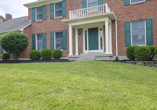 2nd image of 3020 Cooperhill Dr, Cincinnati, OH 45241 | MLS# 1882250