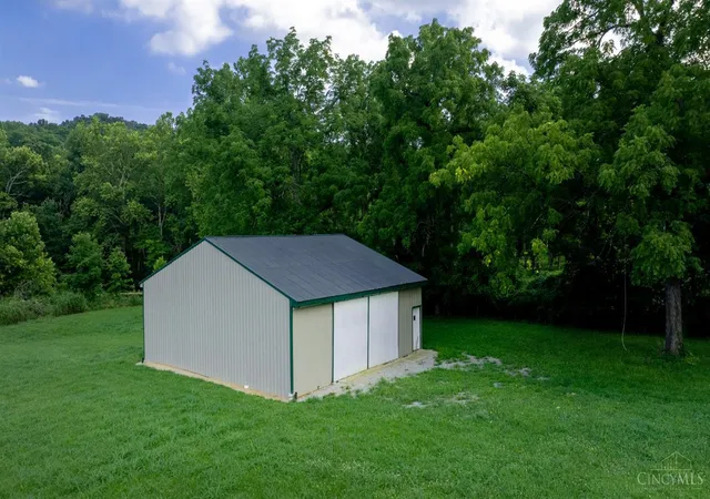 Homes for sale in Peebles, OH | 19004 St Rt 41, Peebles, OH 45660 | MLS# 1882450