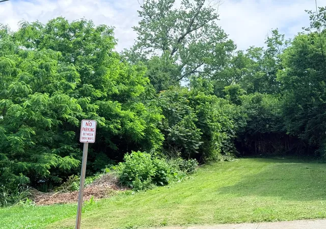 2nd image of 1022 Sturm St, Cincinnati, OH 45205 | MLS# 1881598