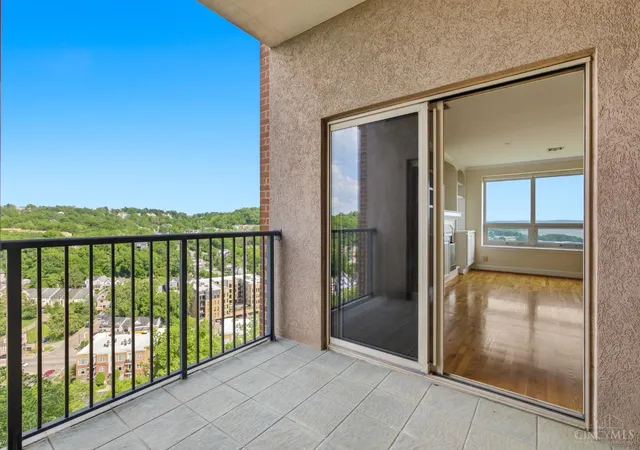 image of 3435 Golden Ave, Cincinnati, OH 45226