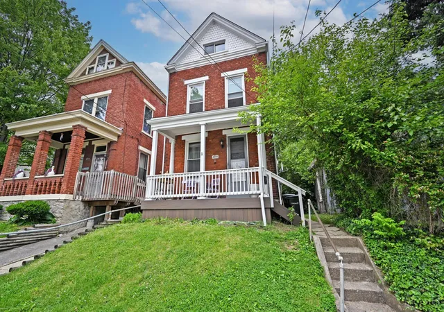 Homes for sale in Cincinnati, OH | 4232 Kirby Ave, Cincinnati, OH 45223 | MLS# 1882487