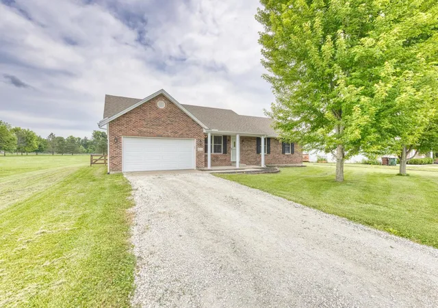 Homes for sale in Harlan Twp, OH | 8829 Fawn Trl, Harlan Twp, OH 45107 | MLS# 1882374