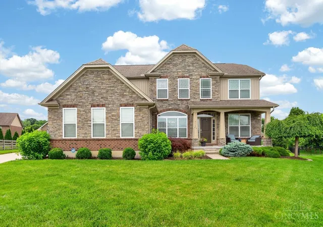 Homes for sale in Monroe, OH | 917 Ryan Ct, Monroe, OH 45050 | MLS# 1882460