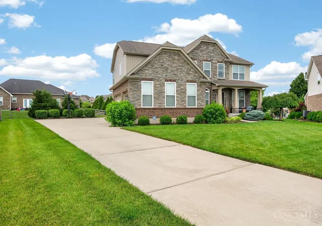 Homes for sale in Monroe, OH | 917 Ryan Ct, Monroe, OH 45050 | MLS# 1882460