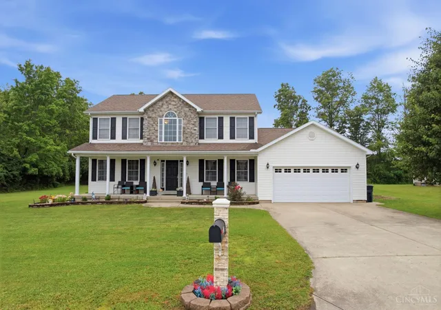 Homes for sale in Mt Orab, OH | 130 Willow Run Rd, Mt Orab, OH 45154 | MLS# 1882562
