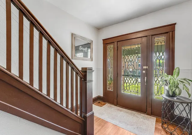 Homes for sale in Cincinnati, OH | 2623 Ashland Ave, Cincinnati, OH 45206 | MLS# 1882568