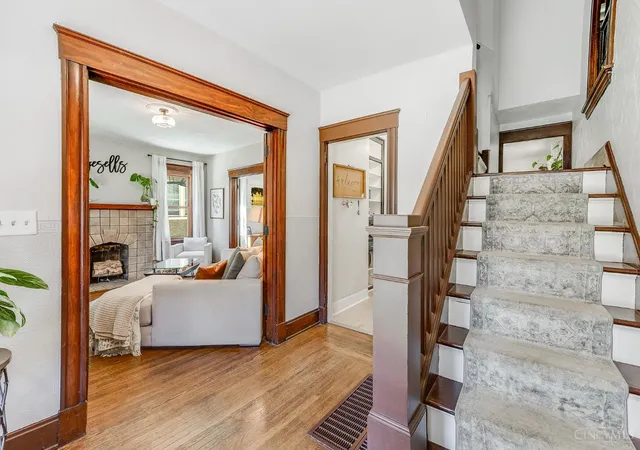 Homes for sale in Cincinnati, OH | 2623 Ashland Ave, Cincinnati, OH 45206 | MLS# 1882568