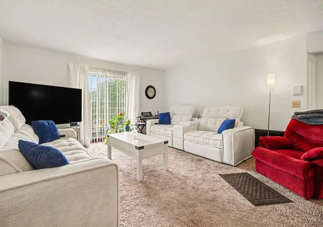 4th image of 5769 Cheviot Rd #2D, Cincinnati, OH 45247 | MLS# 1882584