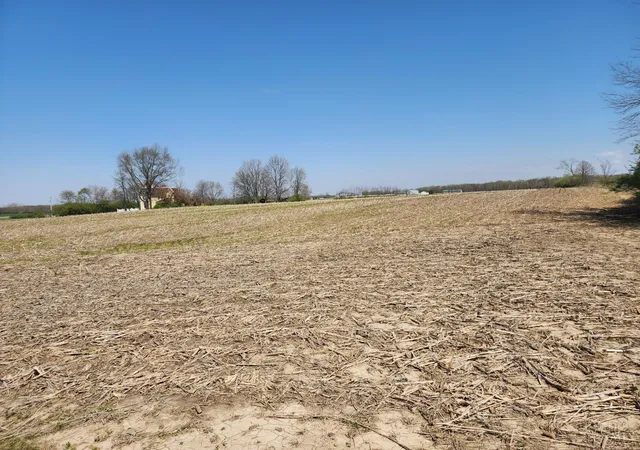 1st image of 9060 W St Rt 73, Wilmington, OH 45177 | MLS# 1882598